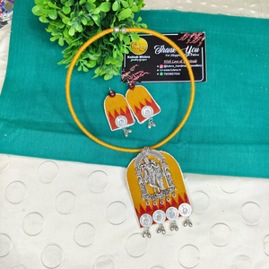 Mustard Yellow And Fulera Pendant Hasli Set