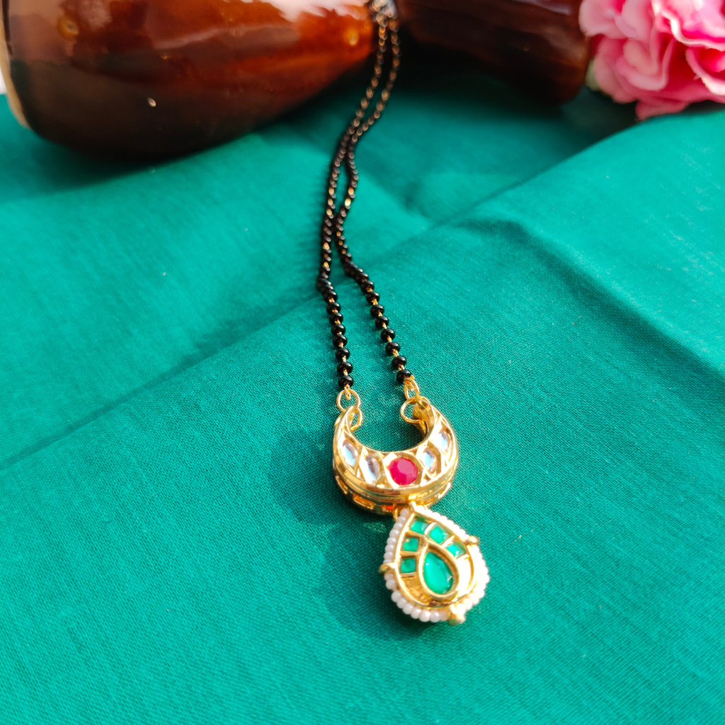 Green Kundan Mangalsutra