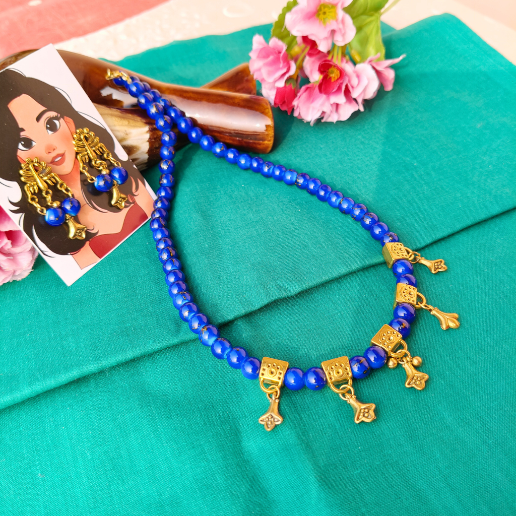 Royel Blue beads necklace