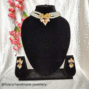 Pearl Rajnigandha Choker Set