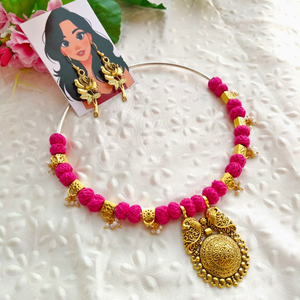 Pink and Golden charms anti turnis hasli