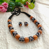 Black and light brown wooden beads necklace