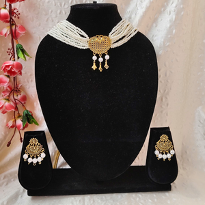 White Choker Set